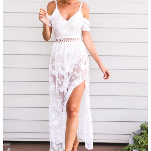 Hello Molly Dresses & Skirts - NEW Hello Molly Catch Feelings White Lace Dress